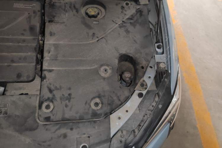 Used Buick Velite 6 2020 Plug-in Hybrid Connected Smart Model Engine Bay Left