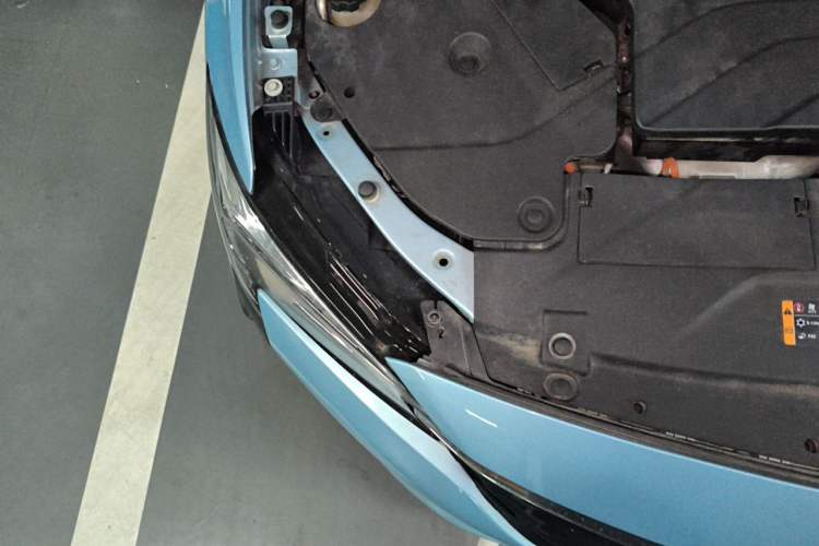 Used Buick Velite 6 2020 Plug-in Hybrid Connected Smart Model Engine Bay Right