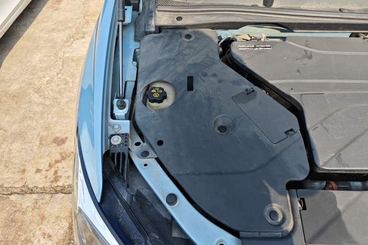 Used Buick Velite 6 2020 Plug-in Hybrid Connected Smart Model Engine Bay Right