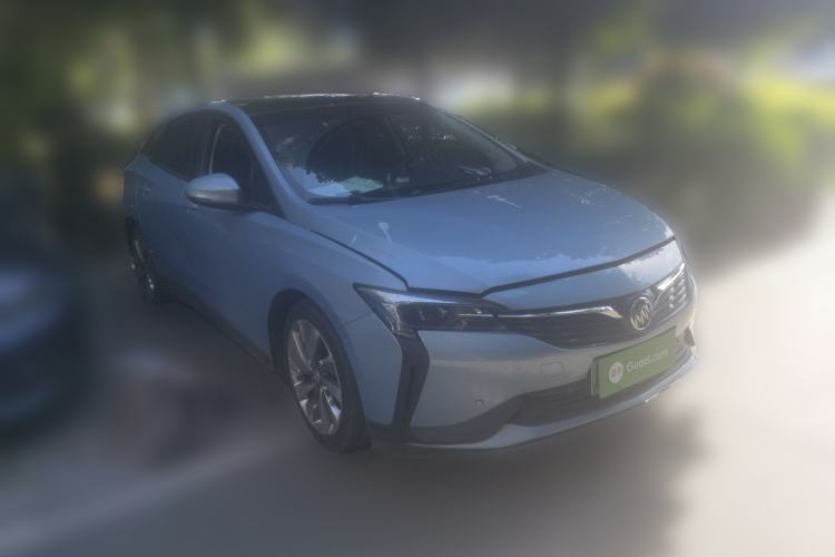 Used Buick Velite 6 2020 Connected Smart PLUS Front Right 45 Deg