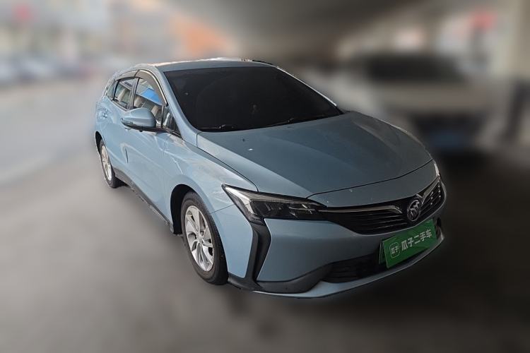 Used Buick Velite 6 2020 Plug-in Hybrid Connected Fashion Model Front Right 45 Deg