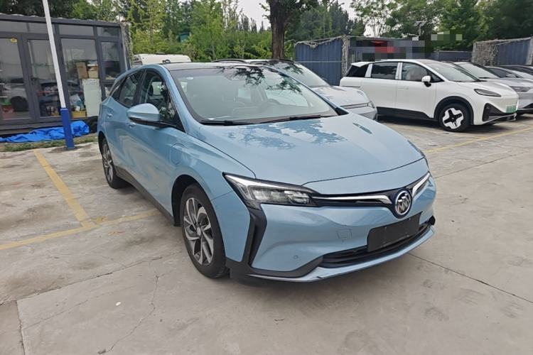 Used Buick Velite 6 2020 Connected Smart PLUS Front Right 45 Deg