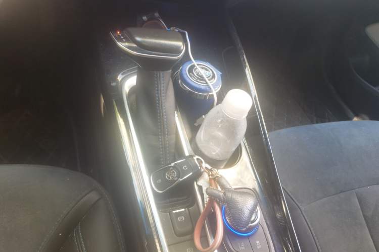 Used Buick Velite 6 2020 Connected Smart PLUS Gear Lever