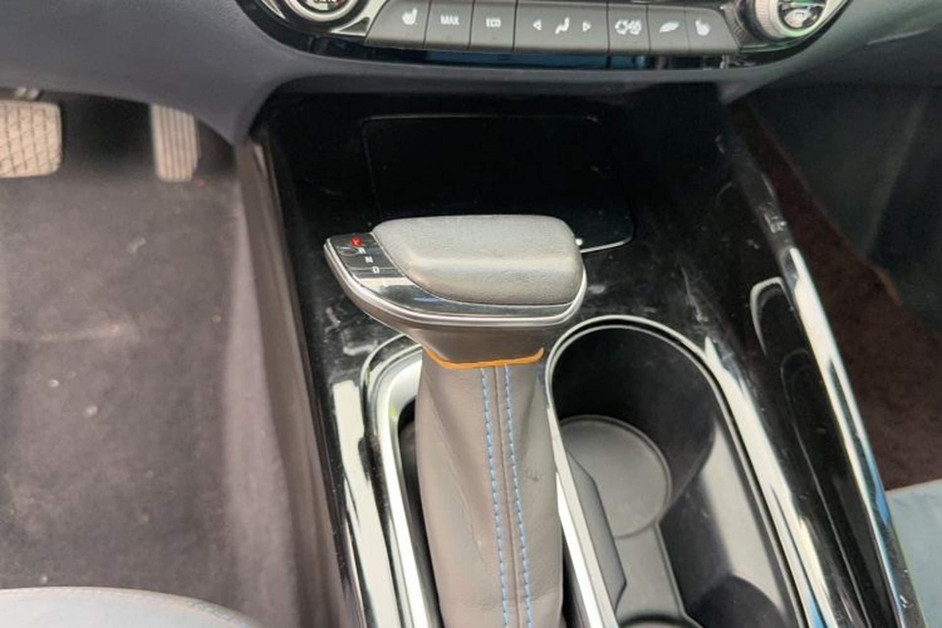 Used Buick Velite 6 2020 Plug-in Hybrid Connected Smart Model Gear Lever