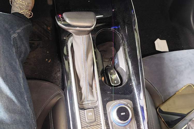 Used Buick Velite 6 2020 Plug-in Hybrid Connected Smart Model Gear Lever