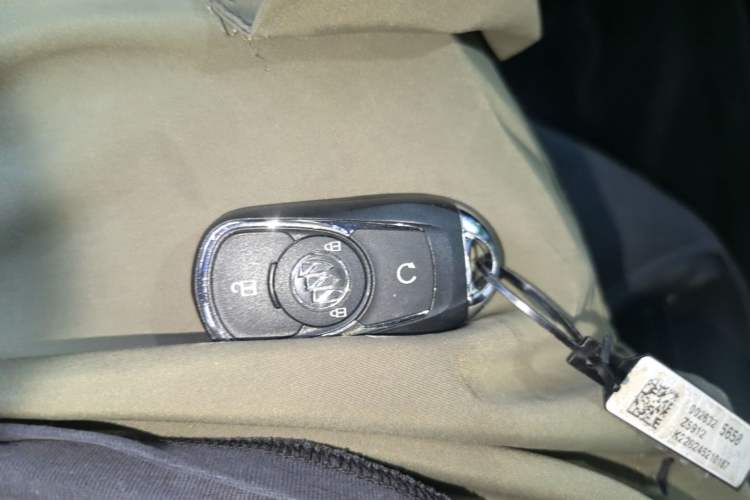 Used Buick Velite 6 2020 Plug-in Hybrid Connected Smart Edition Interior 1