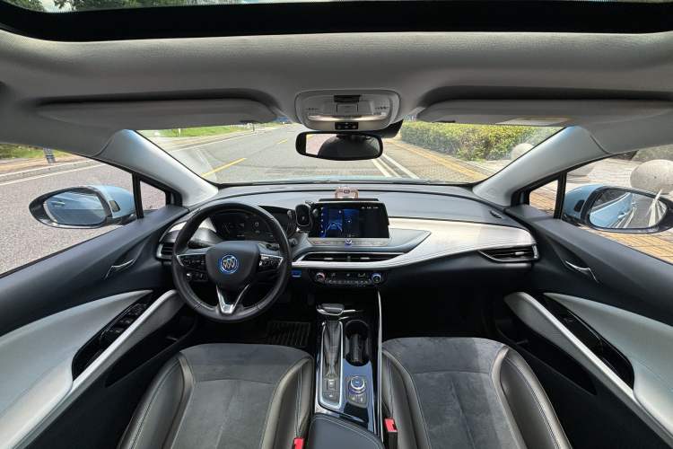Used Buick Velite 6 2020 Connected Smart PLUS Interior 1