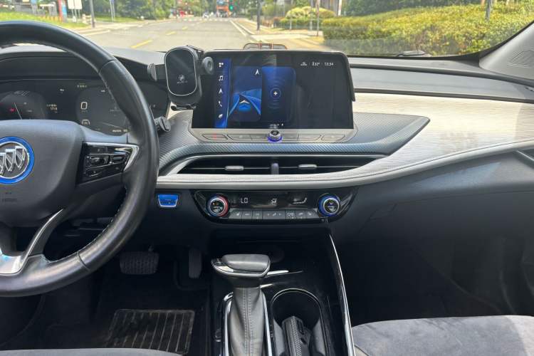 Used Buick Velite 6 2020 Connected Smart PLUS Interior 3