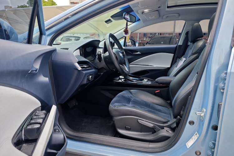 Used Buick Velite 6 2020 Plug-in Hybrid Connected Smart Model Interior 5