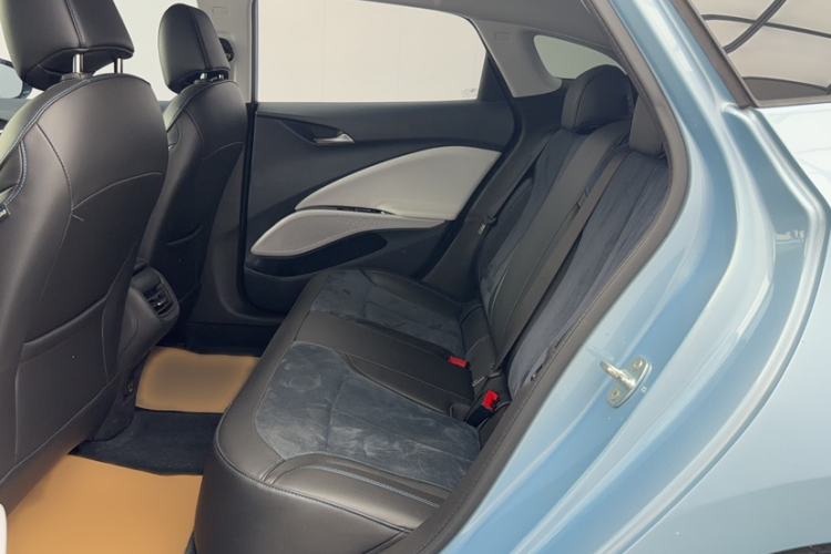 Used Buick Velite 6 2020 Connected Smart Enjoyment PLUS Interior 8