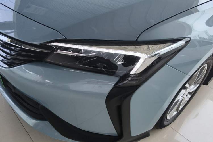 Used Buick Velite 6 2020 Plug-in Hybrid Connected Fashion Model Left Front Headlight