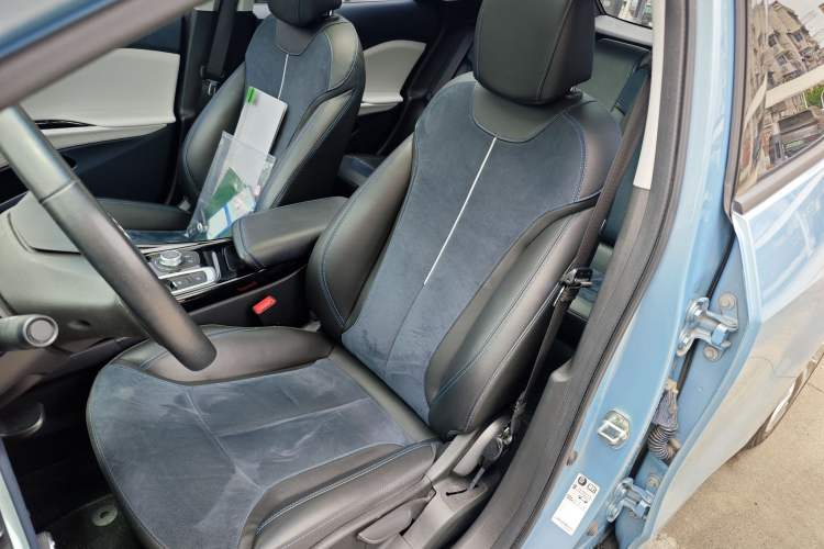 Used Buick Velite 6 2020 Plug-in Hybrid Connected Smart Model Left Front Seat
