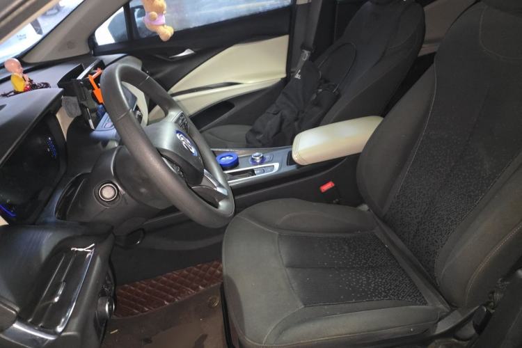 Used Buick Velite 6 2020 Plug-in Hybrid Connected Fashion Model Left Front Seat