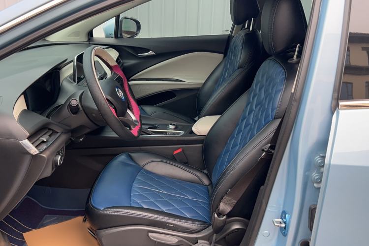 Used Buick Velite 6 2020 Plug-in Hybrid Connected Fashion Model Left Front Seat