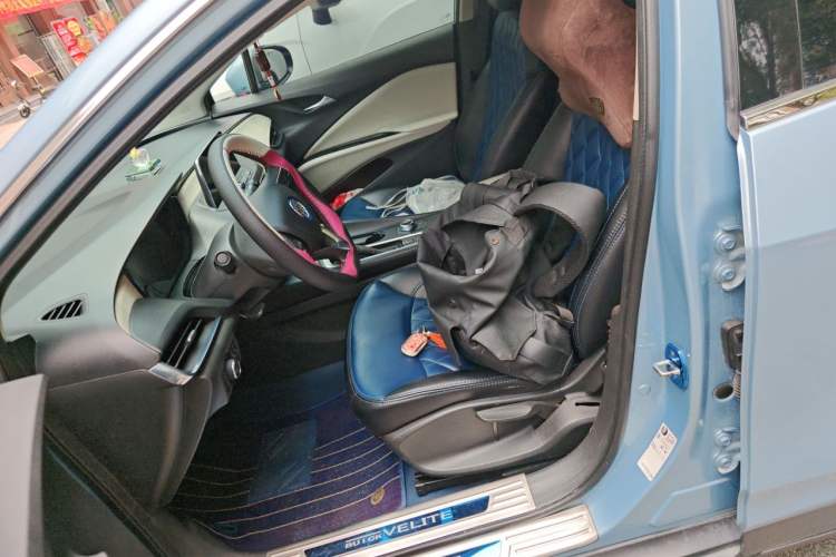 Used Buick Velite 6 2020 Plug-in Hybrid Connected Fashion Model Left Front Seat