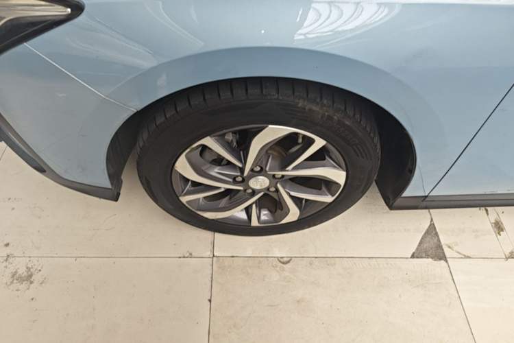 Used Buick Velite 6 2020 Connected Smart Enjoyment PLUS Left Front Wheel Hub