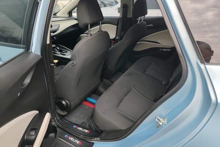 Used Buick Velite 6 2020 Plug-in Hybrid Connected Fashion Model Left Rear Seat