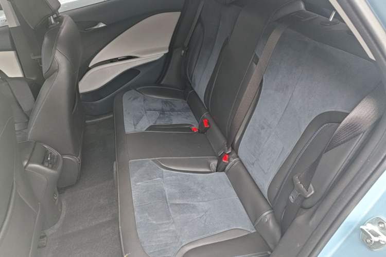Used Buick Velite 6 2020 Connected Smart Enjoyment PLUS Left Rear Seat