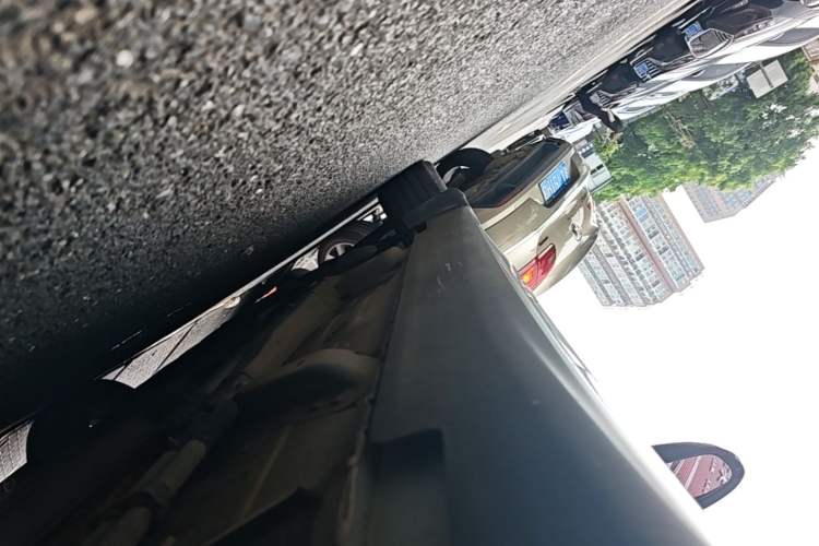 Used Buick Velite 6 2020 Plug-in Hybrid Connected Fashion Model Left Side Sill