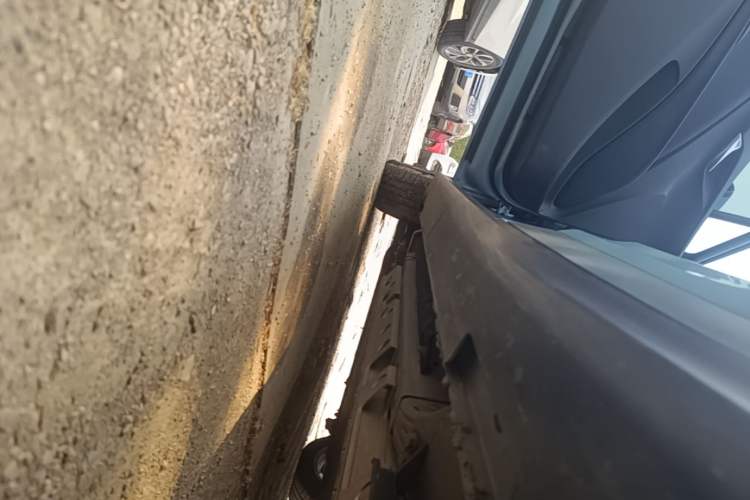 Used Buick Velite 6 2020 Connected Fashion PLUS Left Side Sill