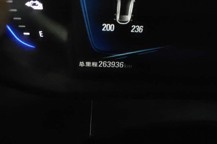 Used Buick Velite 6 2020 Plug-in Hybrid Connected Fashion Model Odometer Close Up