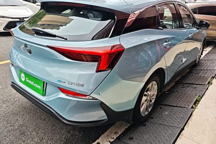 Used Buick Velite 6 2020 Plug-in Hybrid Connected Fashion Model Rear Right 45 Deg