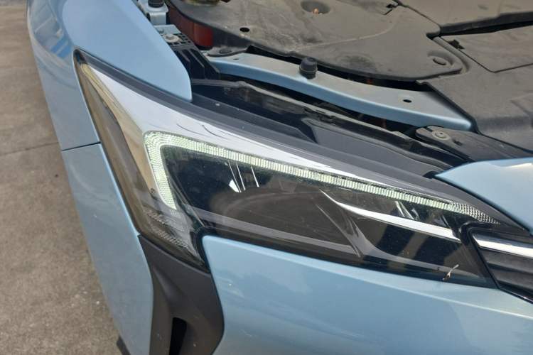 Used Buick Velite 6 2020 Plug-in Hybrid Connected Smart Model Right Front Headlight