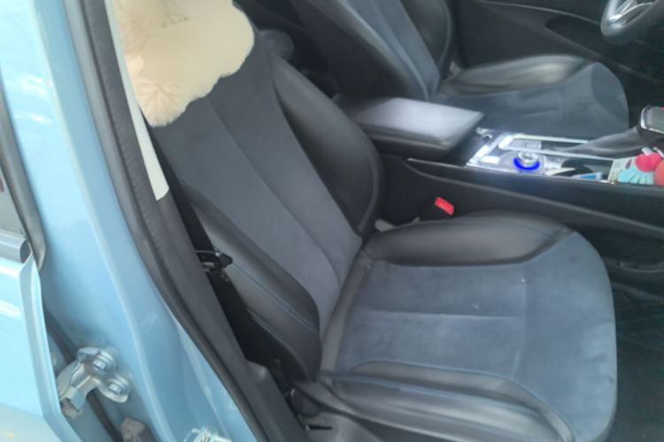 Used Buick Velite 6 2020 Plug-in Hybrid Connected Smart Edition Right Front Seat