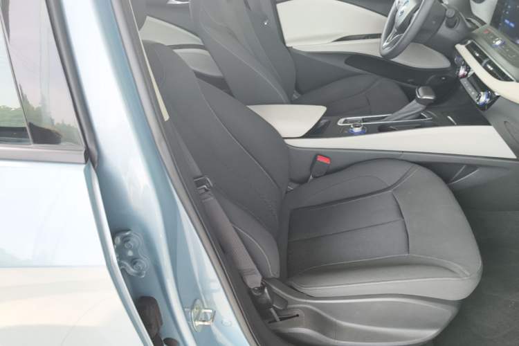 Used Buick Velite 6 2020 Plug-in Hybrid Connected Fashion Model Right Front Seat