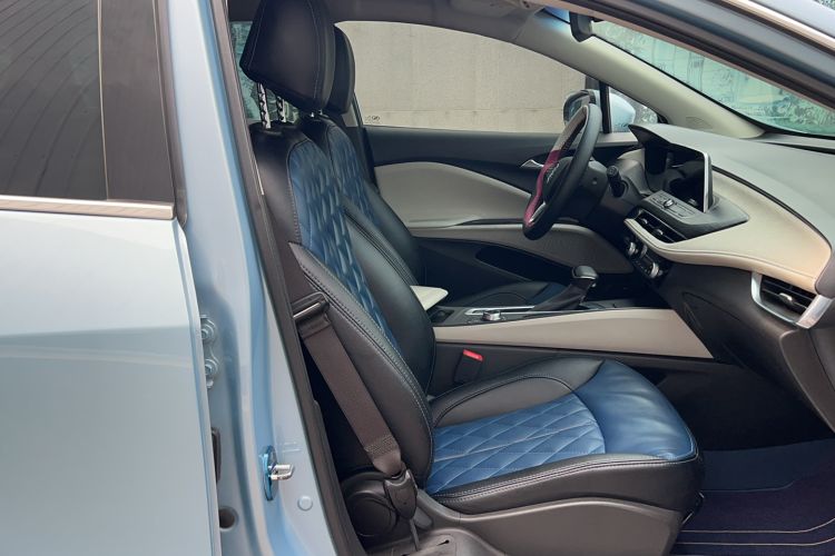 Used Buick Velite 6 2020 Plug-in Hybrid Connected Fashion Model Right Front Seat