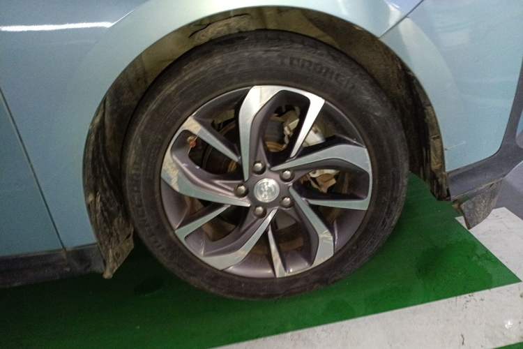 Used Buick Velite 6 2020 Plug-in Hybrid Connected Smart Edition Right Front Wheel Hub