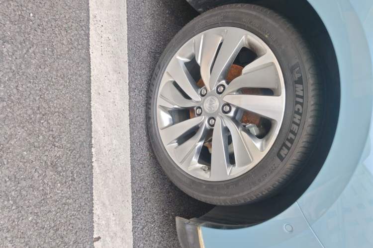 Used Buick Velite 6 2020 Plug-in Hybrid Connected Smart Model Right Front Wheel Hub