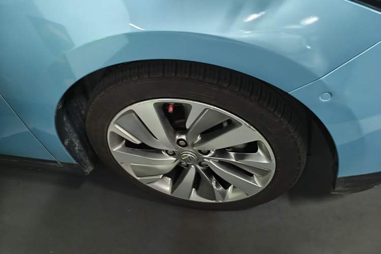 Used Buick Velite 6 2020 Plug-in Hybrid Connected Smart Model Right Front Wheel Hub