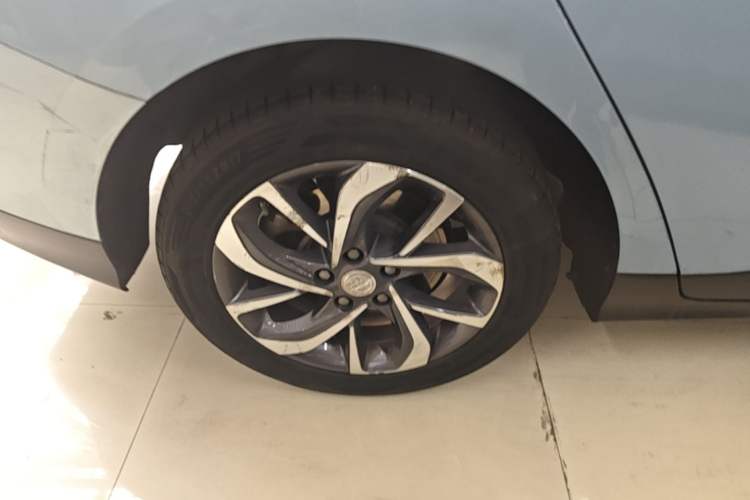 Used Buick Velite 6 2020 Connected Smart Enjoyment PLUS Right Rear Wheel Hub
