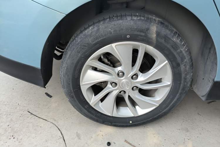 Used Buick Velite 6 2020 Plug-in Hybrid Connected Fashion Model Right Rear Wheel Hub