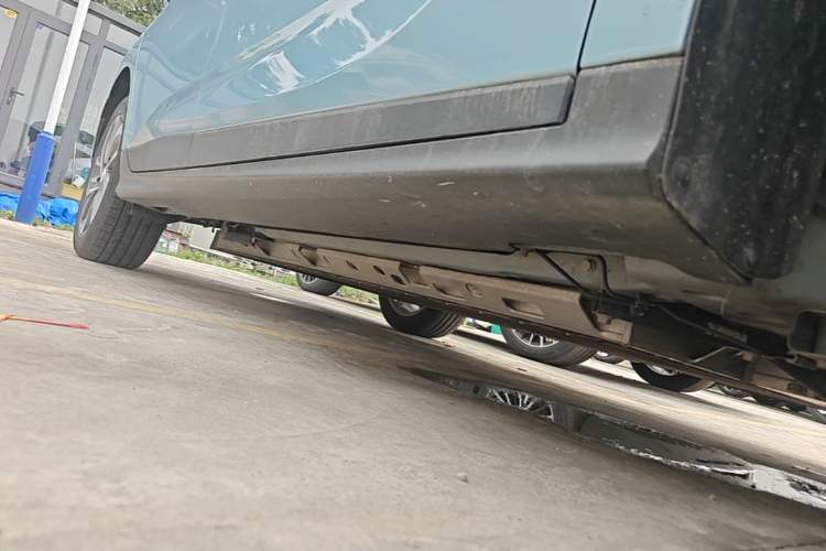 Used Buick Velite 6 2020 Connected Smart PLUS Right Side Sill