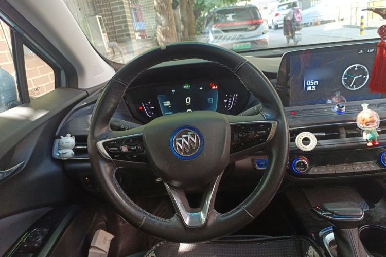 Used Buick Velite 6 2020 Connected Smart PLUS Steering Wheel