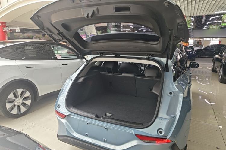 Used Buick Velite 6 2020 Connected Smart Enjoyment PLUS Trunk