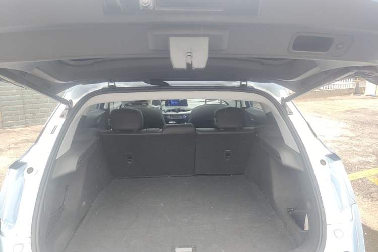 Used Buick Velite 6 2020 Plug-in Hybrid Connected Smart Model Trunk