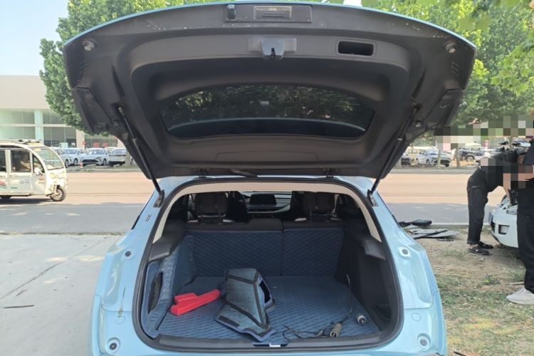 Used Buick Velite 6 2020 Plug-in Hybrid Connected Fashion Model Trunk