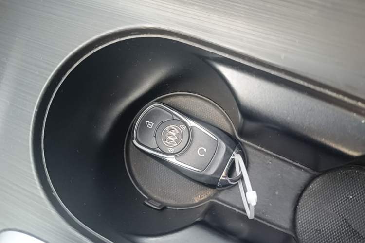 Used Buick Velite 6 2020 Connected Fashion PLUS Vehicle Key