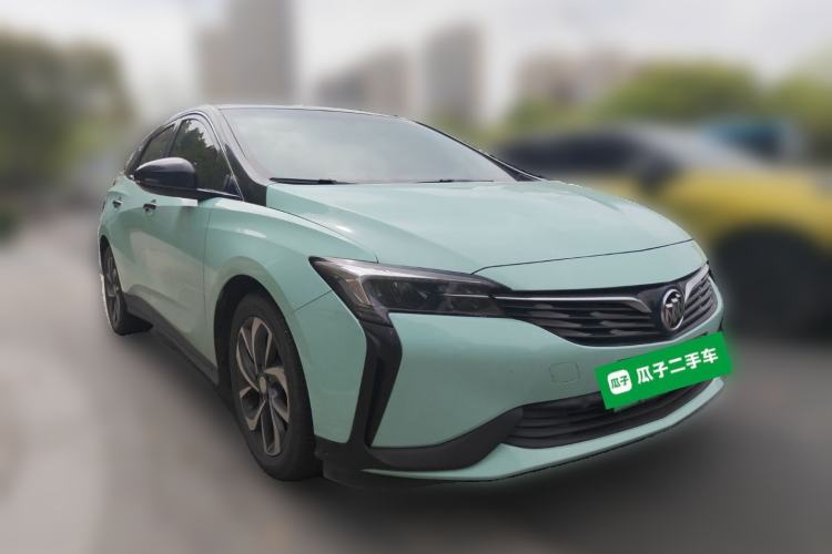 Used Buick Velite 6 2020 Plug-in Hybrid Connected Smart Edition Front Right 45 Deg