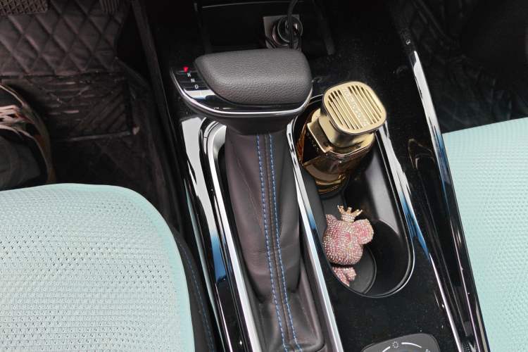 Used Buick Velite 6 2020 Plug-in Hybrid Connected Smart Edition Gear Lever