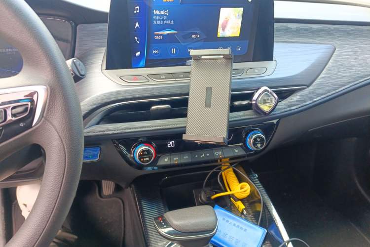 Used Buick Velite 6 2020 Plug-in Hybrid Connected Smart Edition Audio And AC Panel