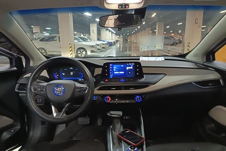 Used Buick Velite 6 2020 Plug-in Hybrid Connected Fashion Model Center Console