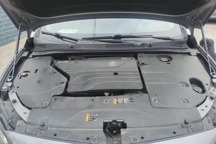 Used Buick Velite 6 2020 Plug-in Hybrid Connected Smart Model Engine Bay