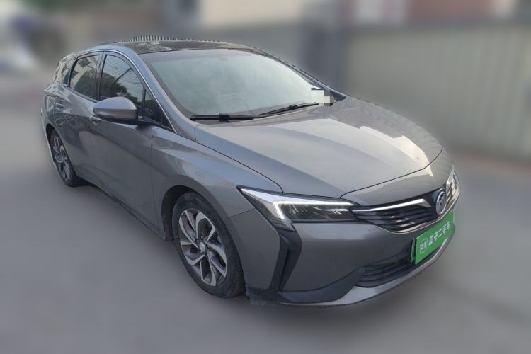 Used Buick Velite 6 2020 Plug-in Hybrid Connected Smart Edition Front Right 45 Deg
