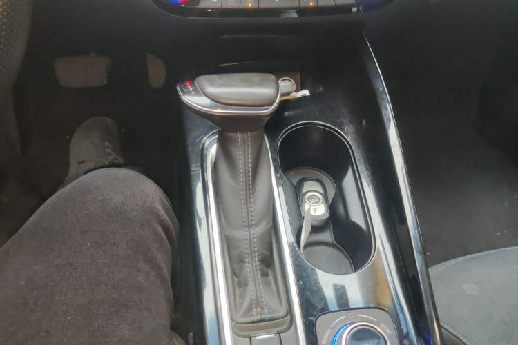 Used Buick Velite 6 2020 Plug-in Hybrid Connected Smart Model Gear Lever