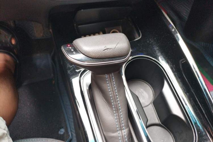 Used Buick Velite 6 2020 Plug-in Hybrid Connected Smart Edition Gear Lever