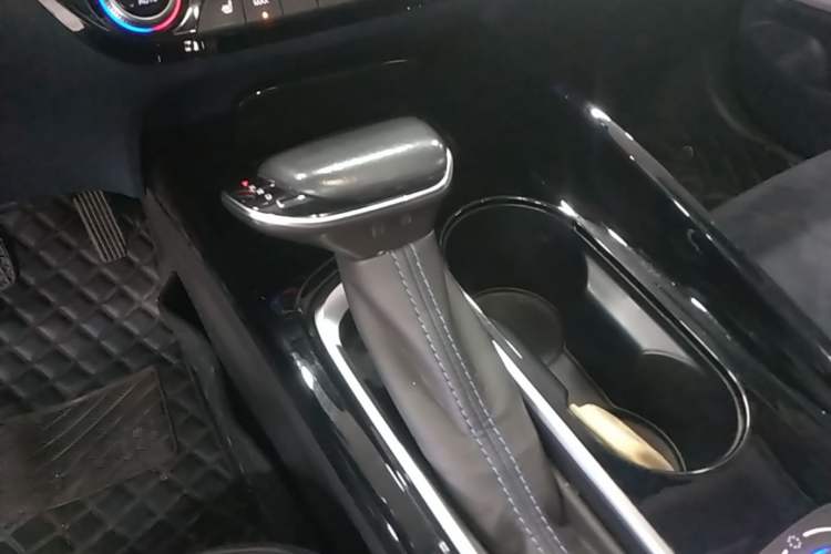 Used Buick Velite 6 2020 Plug-in Hybrid Connected Smart Edition Gear Lever